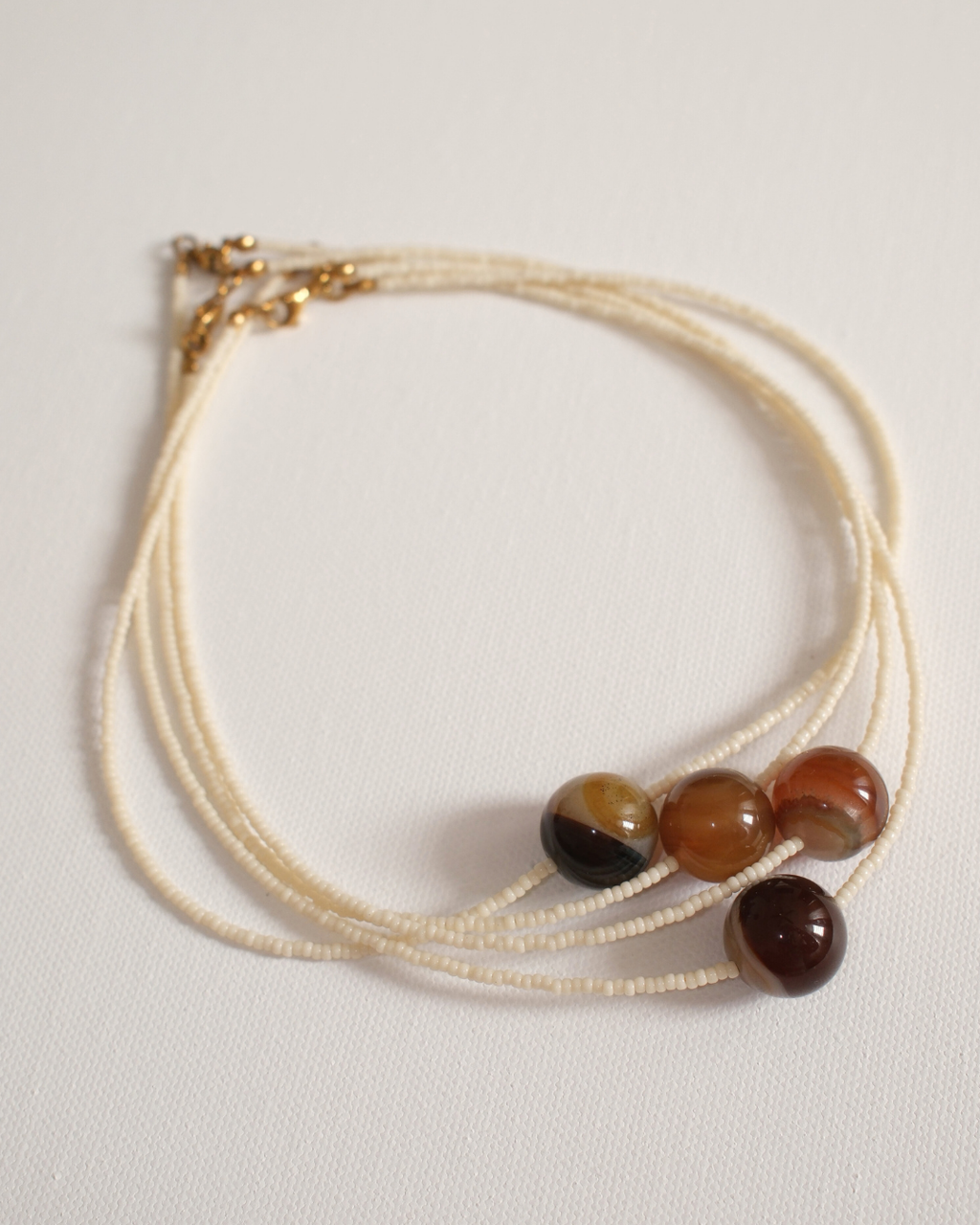 insular necklace