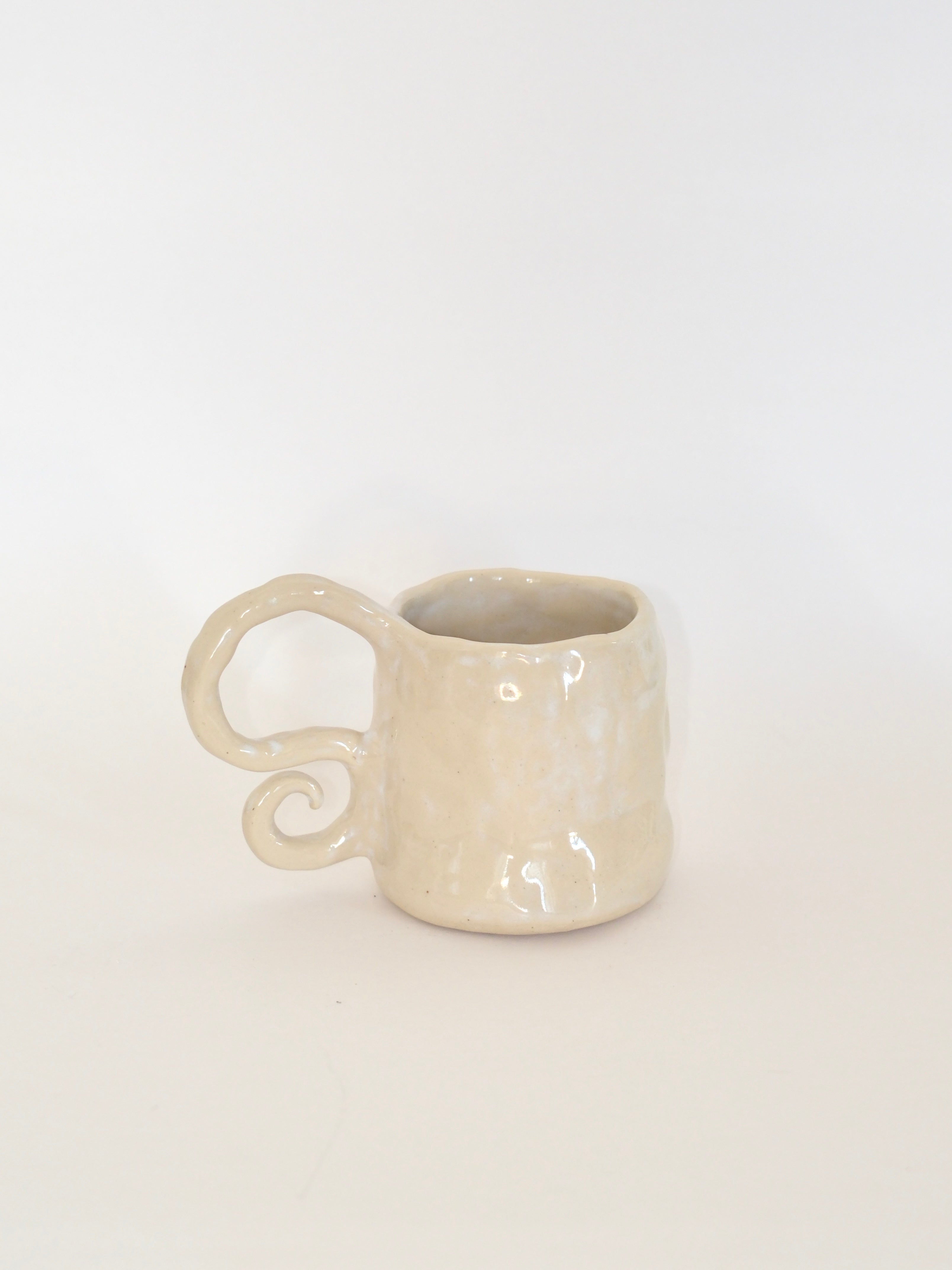 eliola mug